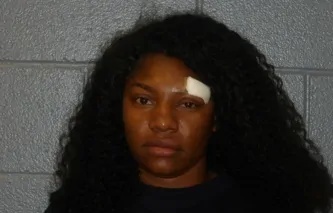India Bester mugshot