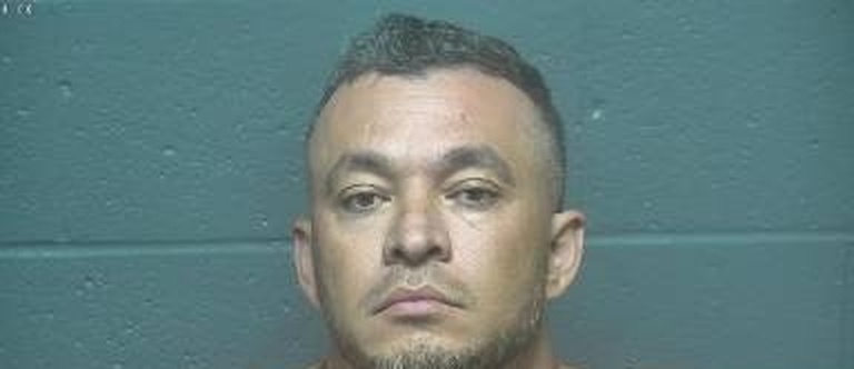 Mugshot of Julio Oliva