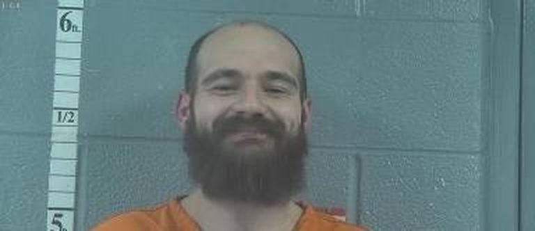Travis Cobble mugshot