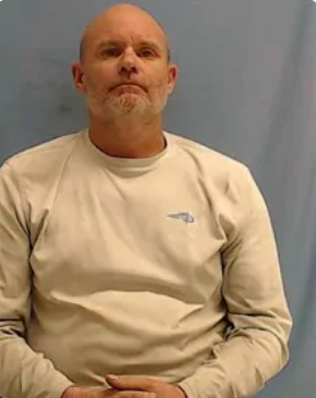 Travis A Burdue mugshot