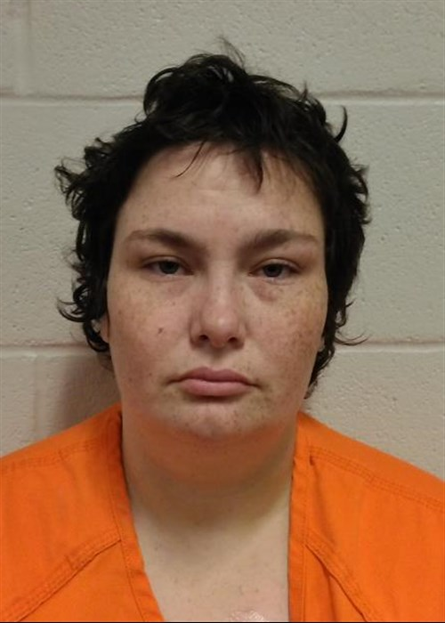 Tierra Kaylen Serey Holsapple mugshot