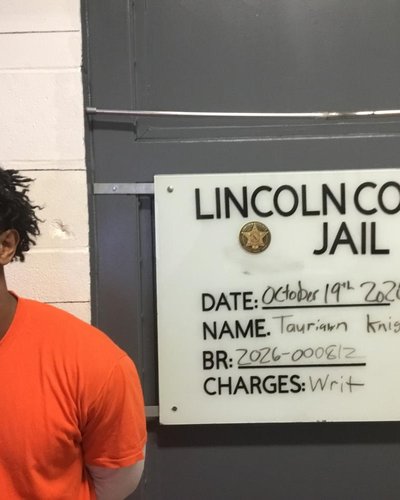 TAURIAWN LATRELLE KNIGHT mugshot